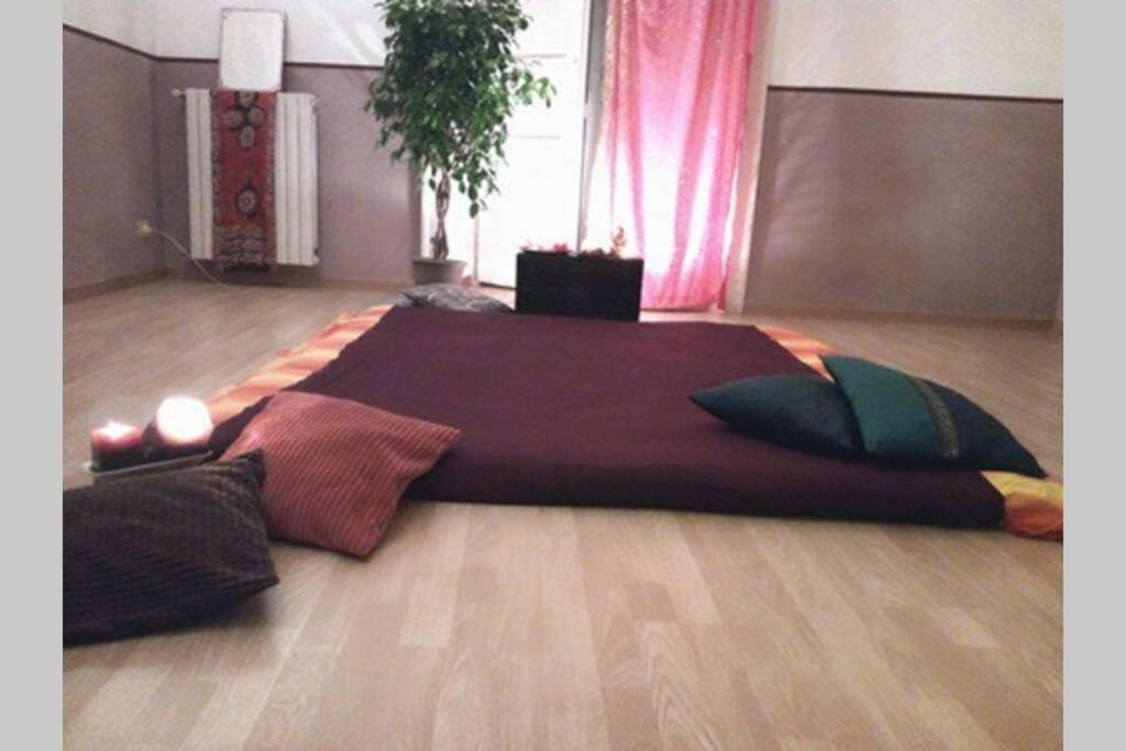 In The Heart Of Napoli Apartment ภายนอก รูปภาพ